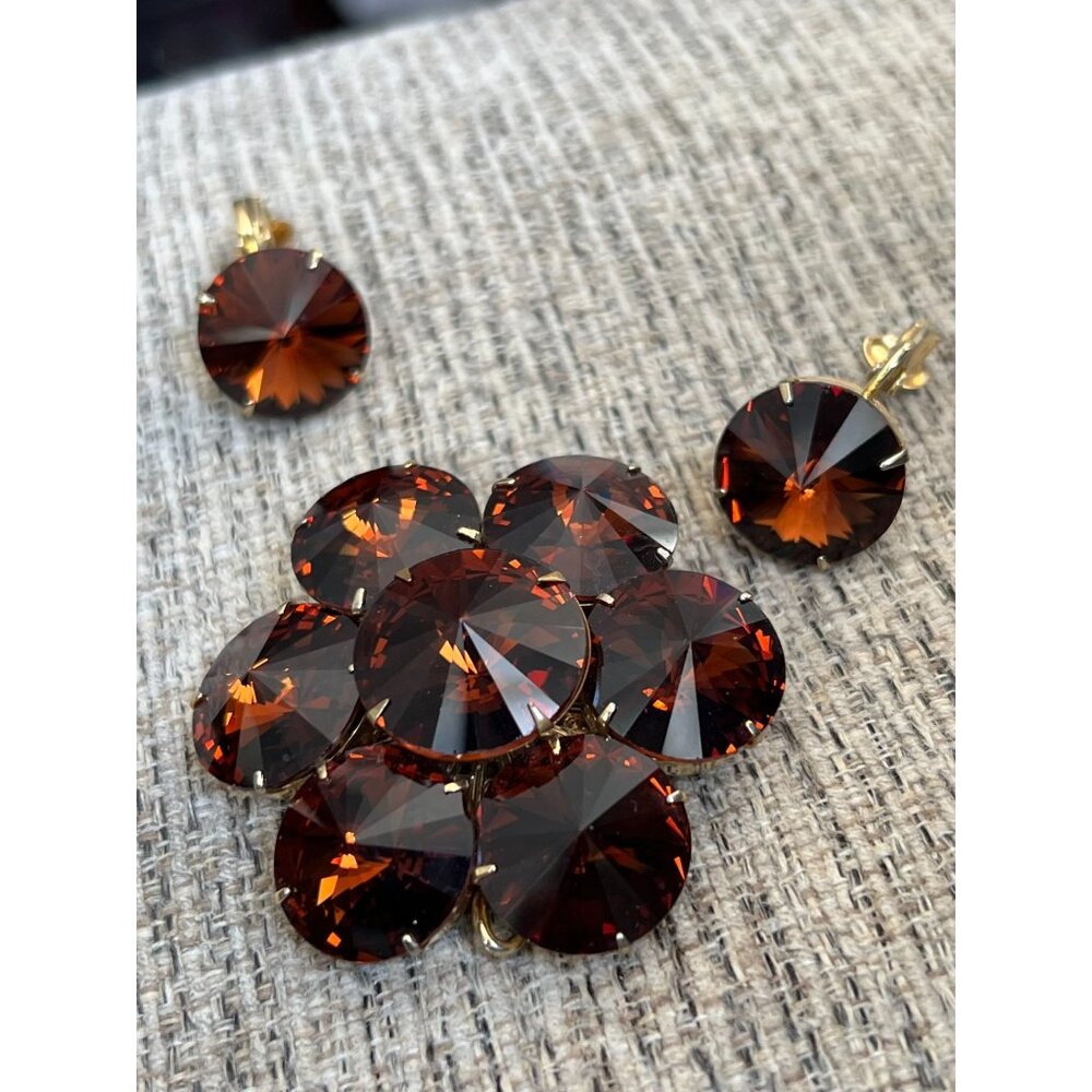 Vintage Floral Brooch & Clip-On Earrings Set With Amber Rhinestones